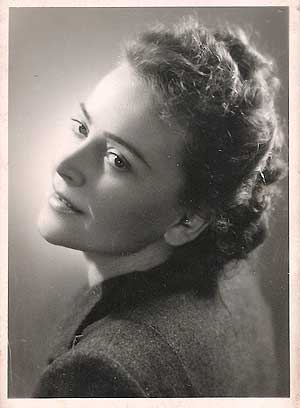 Marta Aluchna-Emelianow - rok 1947